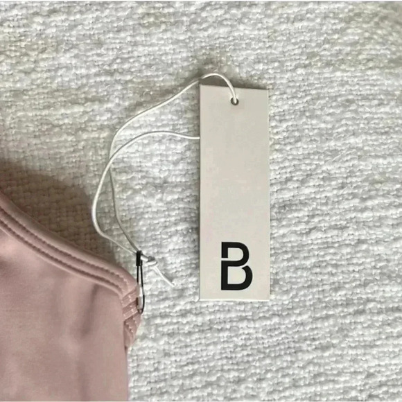 Beloforte Coco Sports Bra in Dusty Rose. Racerback. Size Small. NWT! - Picture 12 of 15
